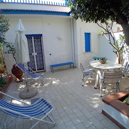 Ai Colori Di Giggia Holiday home *